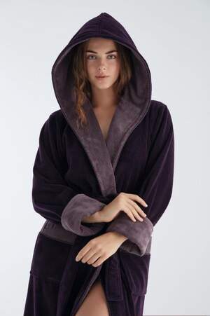 Махровый женский халат с капюшоном Nusa 4145