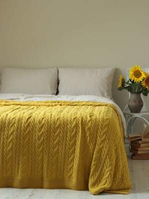 Вязаное покрывало на кровать LA MODNO Genova sunflower 220х240