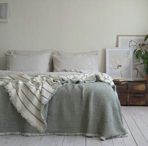 Муслиновое покрывало на кровать LA MODNO Magic green 230x250