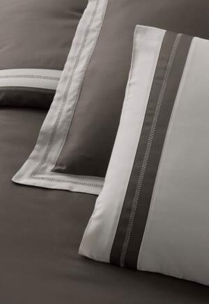 Сатиновое постельное белье La romano ALARA Iron