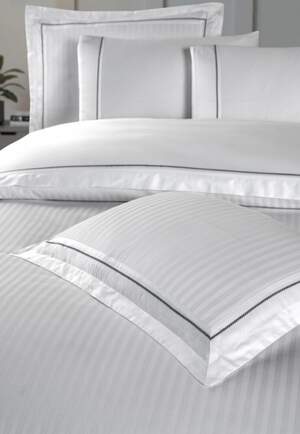 Постільна білизна з сатину La romano ORCELLA WHITE