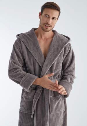 Чоловічий махровий халат з капюшоном довгий Nusa 1335