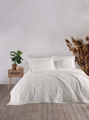 Покрывало на кровать Maribor Natural Creations 240х260