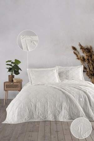 Покрывало на кровать Maribor Natural Creations 240х260