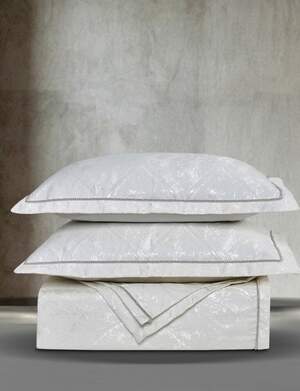 Покрывало на кровать с наволочками Gardine's Lulu 240x260