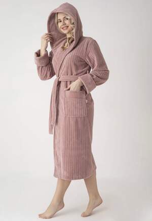 Жіночий довгий махровий халат Nusa 4275