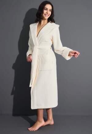 Жіночий довгий махровий халат Nusa 4275